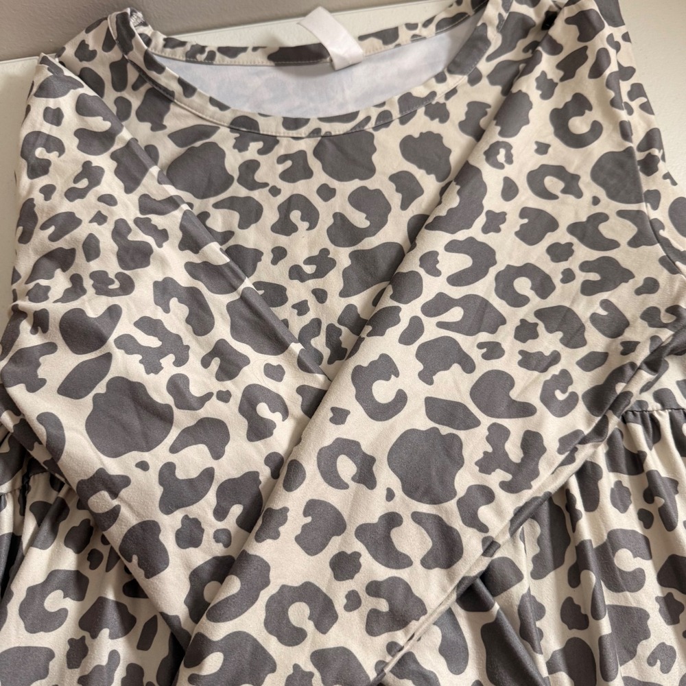 Heathmoor Womens Grey Leopard Print Babydoll Tunic Top Long Sleeve Medium